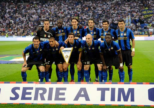 尴尬了！黄蜂关键时刻dnp鲍尔后打出26-8并赢下比赛（黄蜂关键时刻雪藏鲍尔，轰出26-8高潮并赢下比赛）