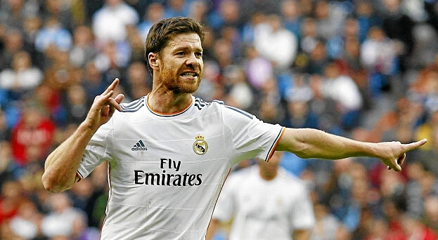 欧冠淘汰赛门票暴涨引发球迷抗议（欧冠淘汰赛票价飙升引发球迷集体抗议）