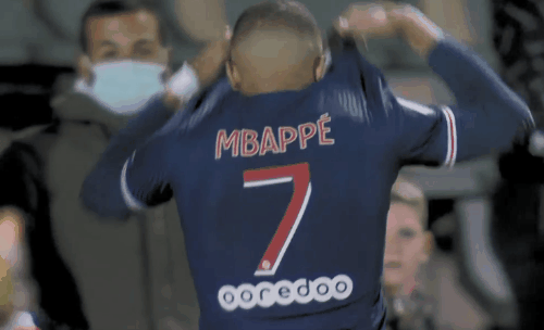 意媒：基耶萨可能冬窗回意甲，国米和米兰都在密切关注（意媒：基耶萨或在冬窗重返意甲，国米与米兰紧盯进展）