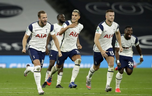 格策：很期待对阵巴萨，我们必须拿出百分之百的状态（格策：期待对决巴萨，我们必须百分百投入）